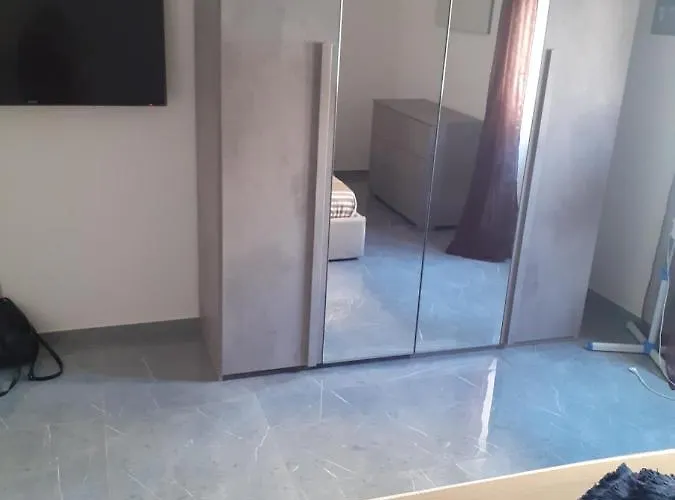 게스트하우스 Balaguer And Garden